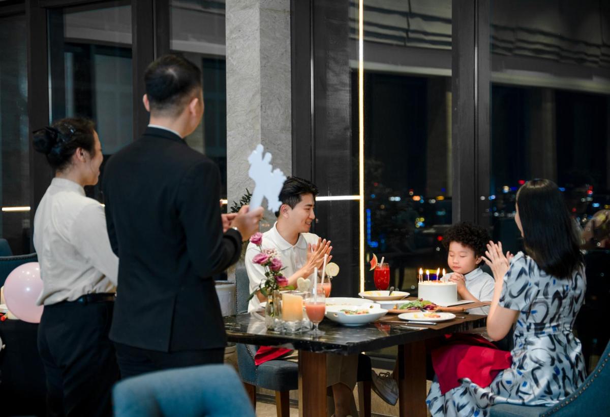 Altara Suites Da Nang by AHG - Housity