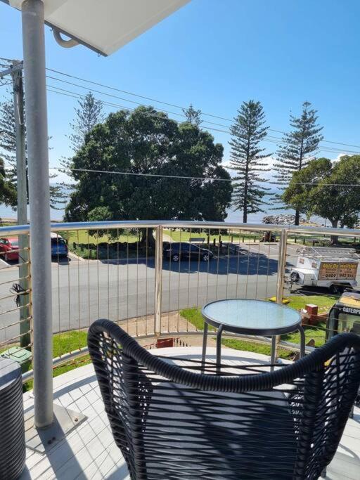 Beachside Beauty- large family home in Scarborough - Housity