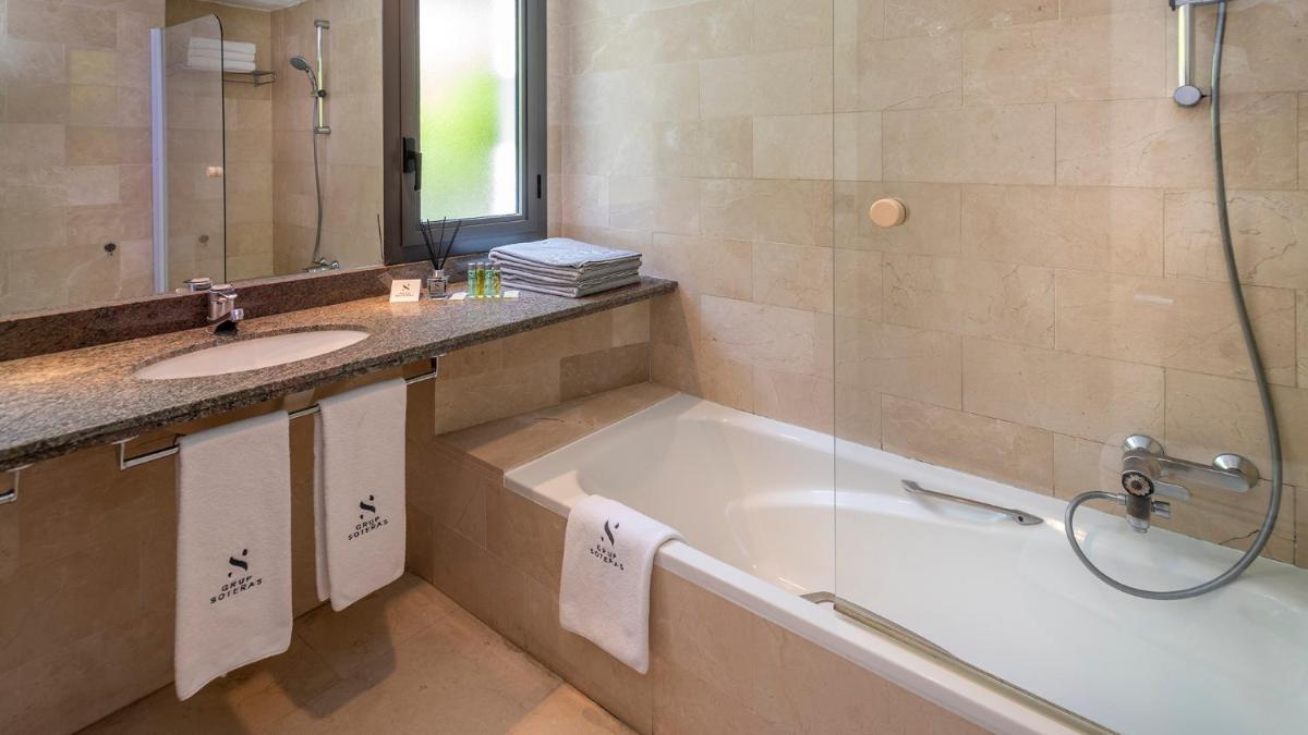 Un baño de Gran Hotel Rey Don Jaime