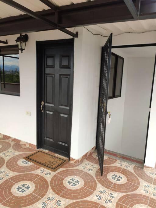 Hermoso apto con excelente vista - Housity