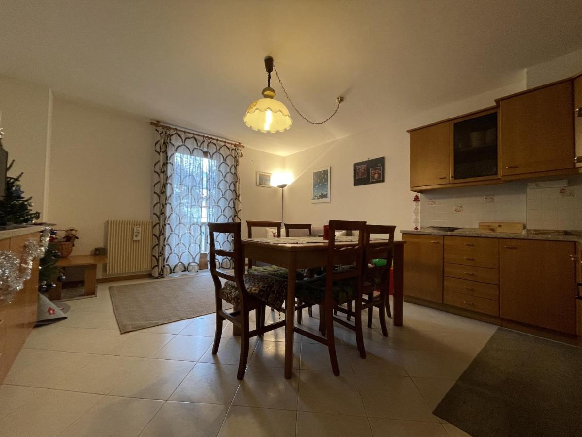 Trilocale con balcone San Gerolamo 055 - Housity
