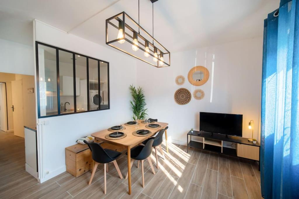 Suitetrails - Fully equiped wifi apartment sleeps 6