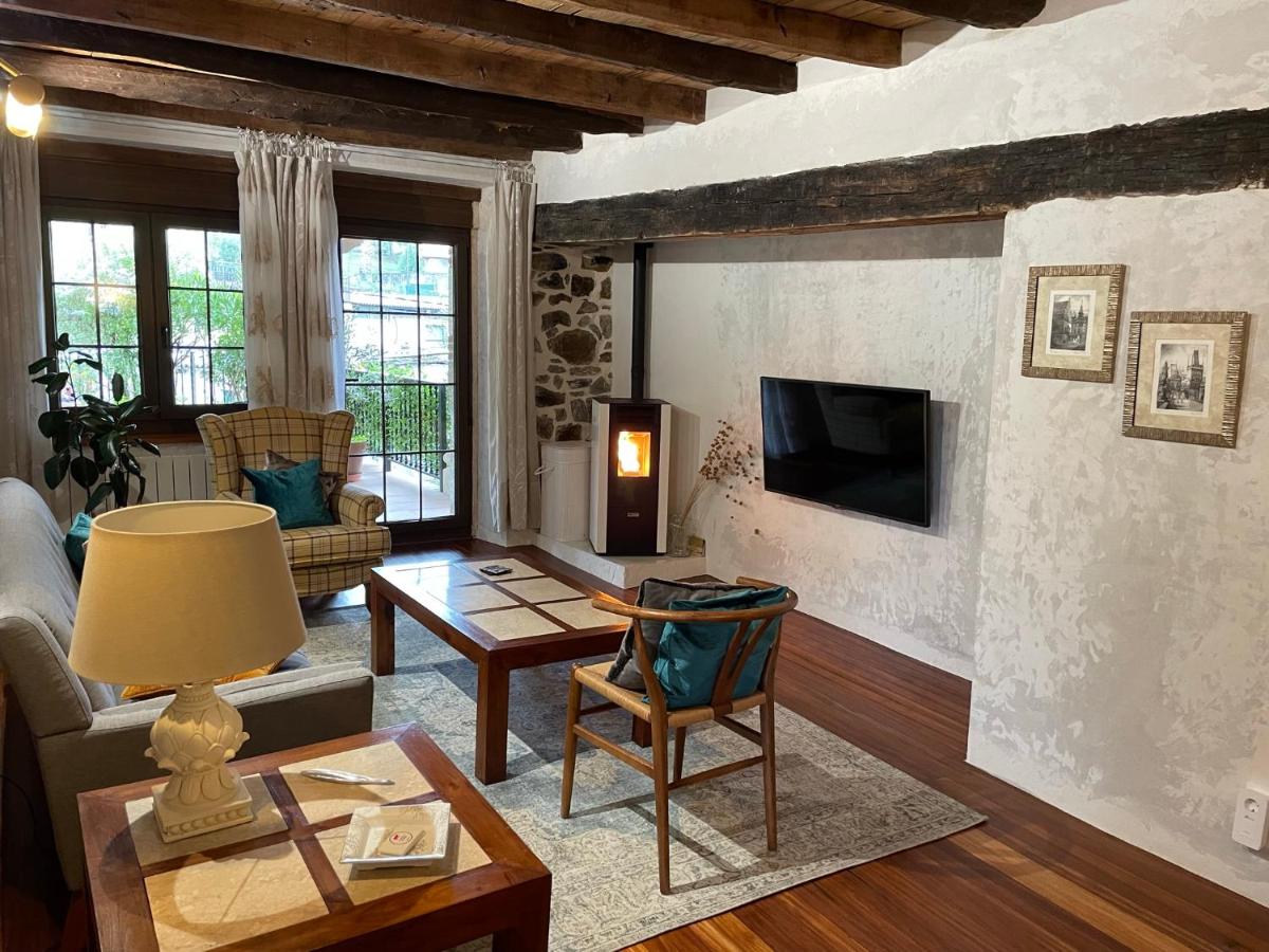 Vitori's House Tourist Accommodation - Housity