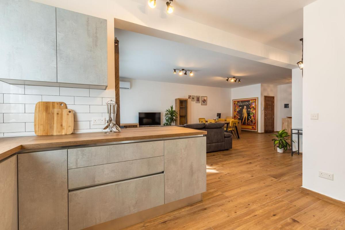 SF Homes - Highly finished & spacious apartment in central Malta - Housity