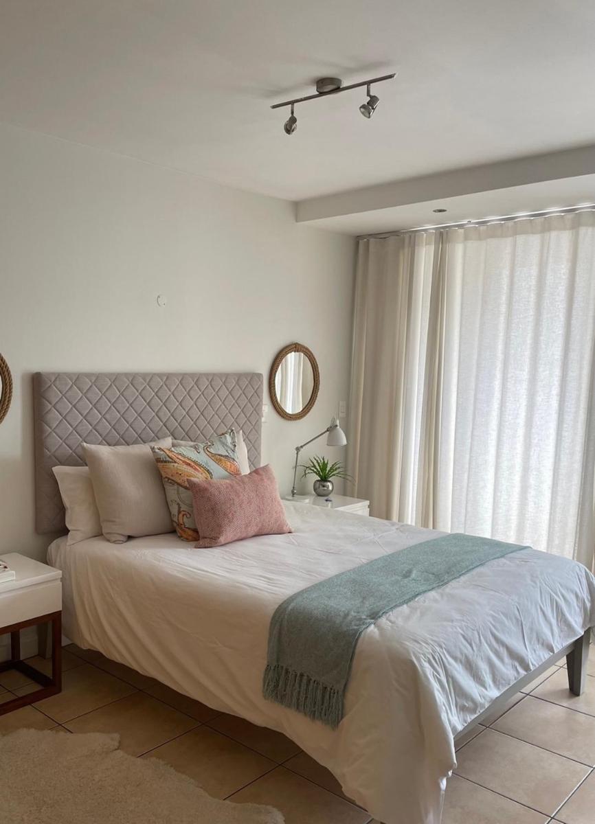 Hibernian Gem - 1 Bed Studio Apartment at the beach - Housity