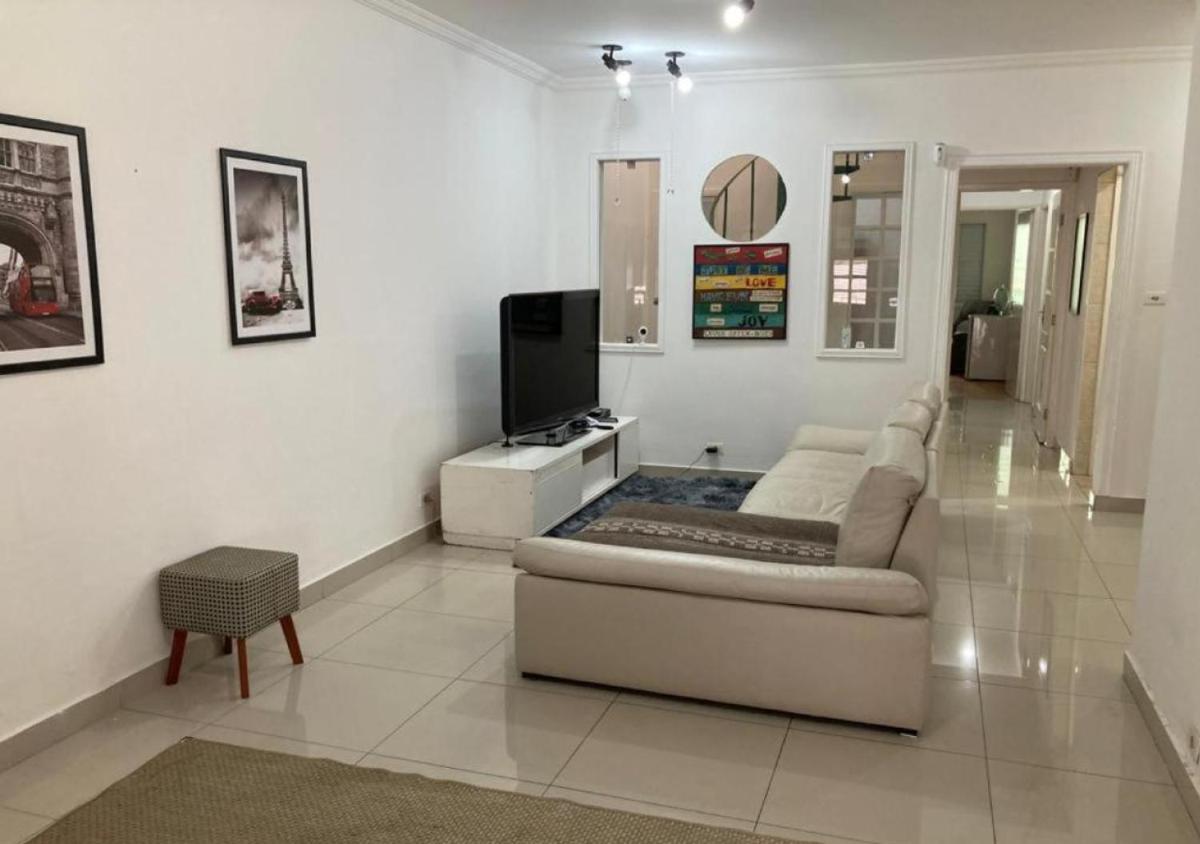 WR7 Hostel - Housity