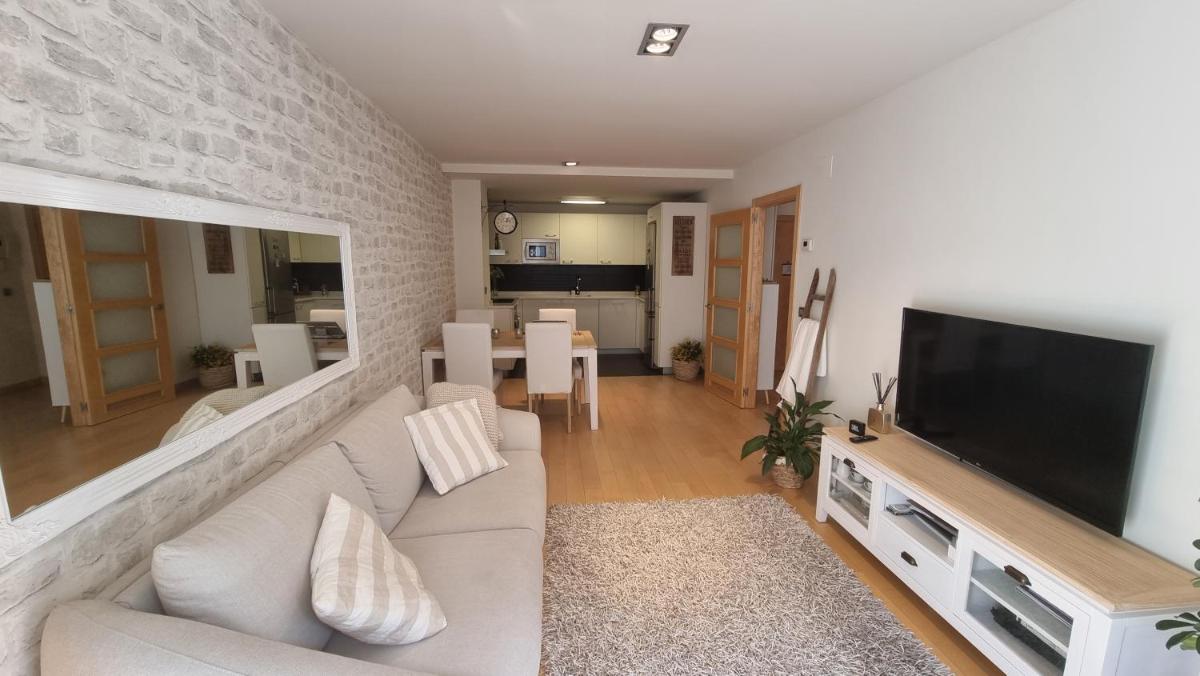 Smart Urban Hondarribia - Housity