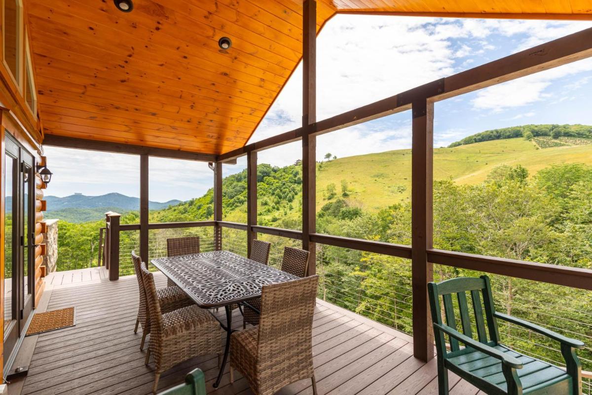 A Mountain Thing at Monteagle - Housity