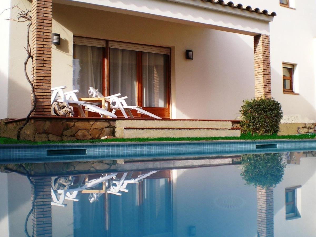 Suitetrails - Casa Sant Pere Pescador, 3 dormitorios, 6 personas - ES-89-69