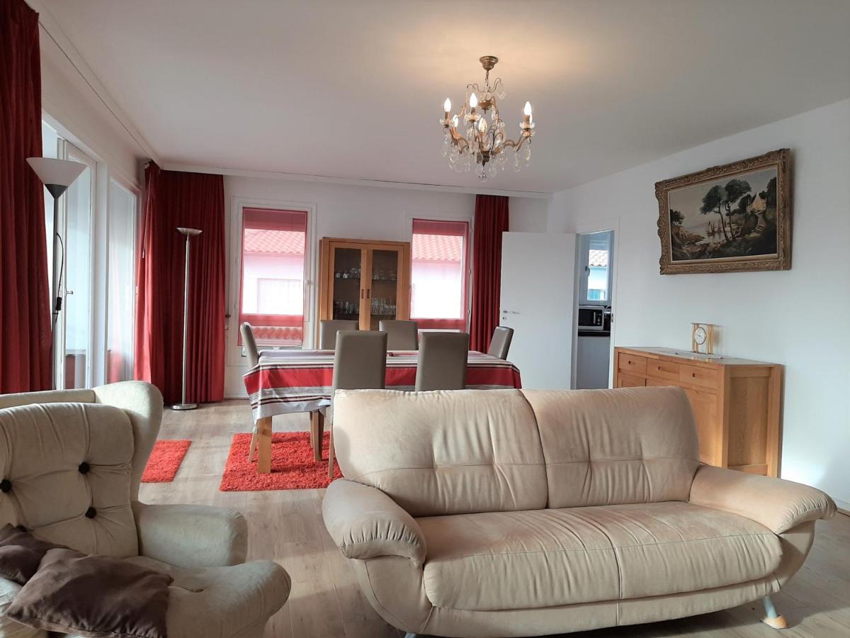 Appartement lumineux en centre-ville avec balcon, parking privé et WIFI à Saint-Jean-de-Luz - FR-1-239-598 - Housity