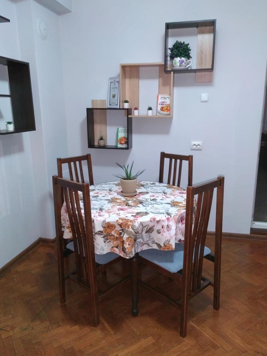 Апартамент за гости, гр. Габрово - Център - Housity