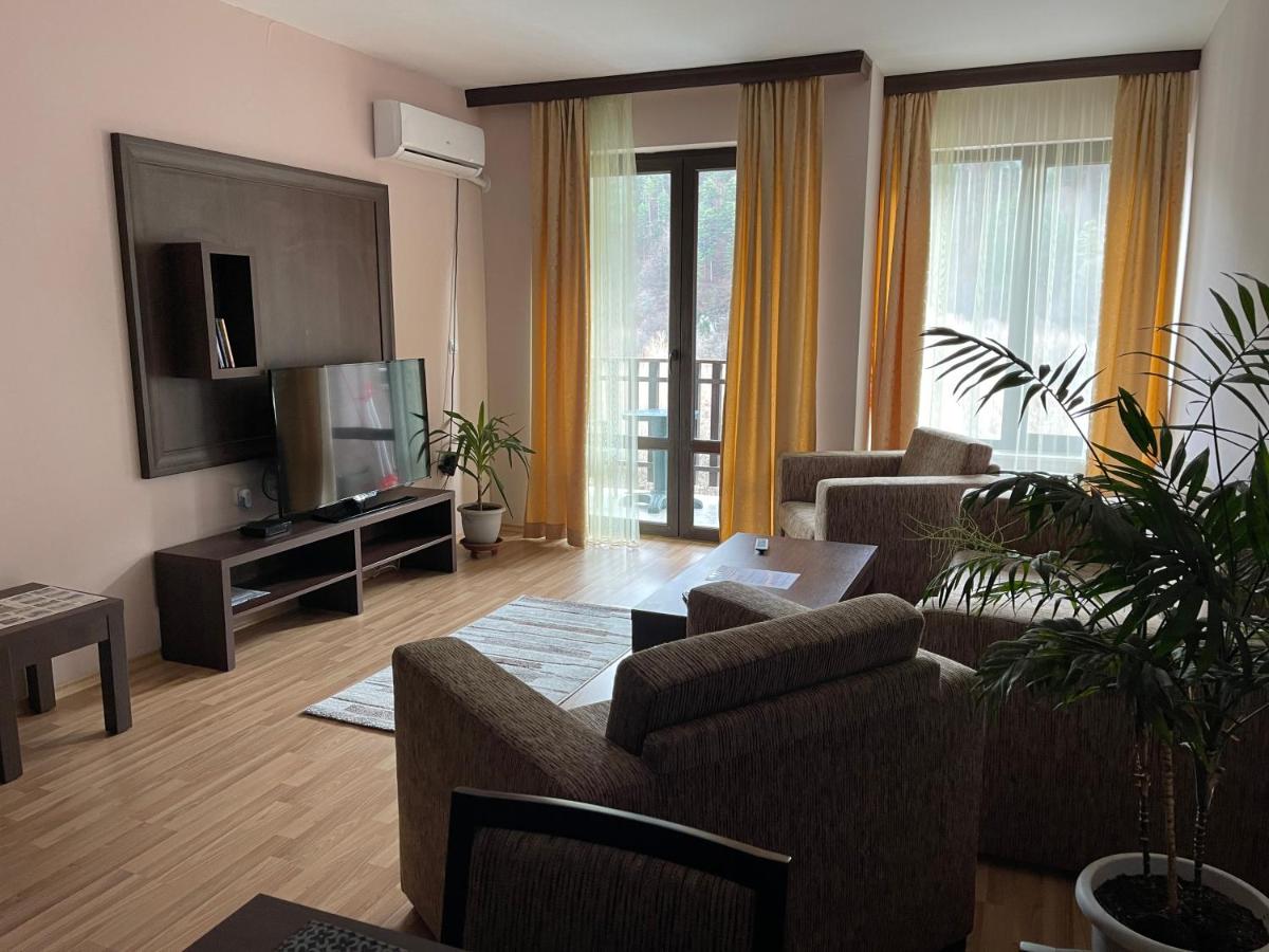 Мия 3 Спа хотел Свети Спас - Housity