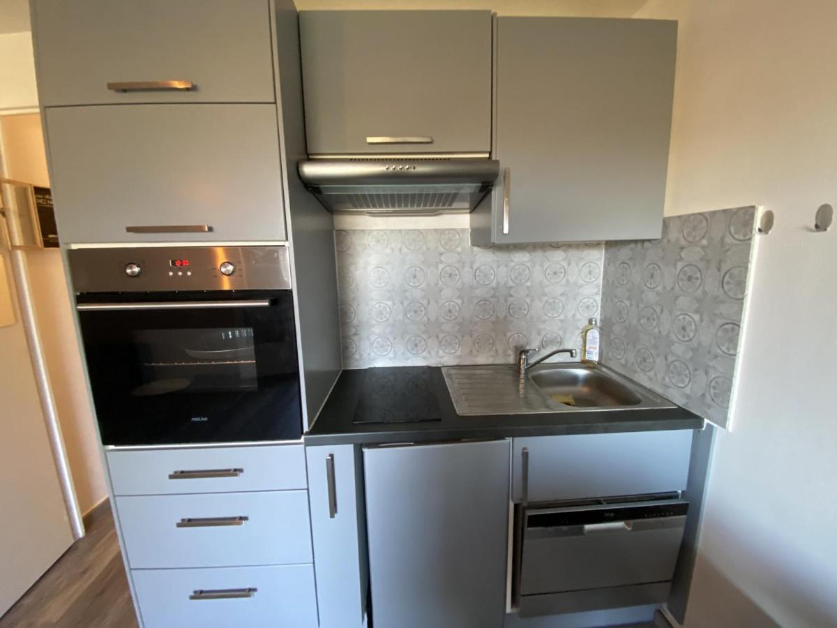 Charmant T2 avec terrasse à 100m des Thermes du Connétable, Wi-Fi, lave-vaisselle. - FR-1-541-25 - Housity