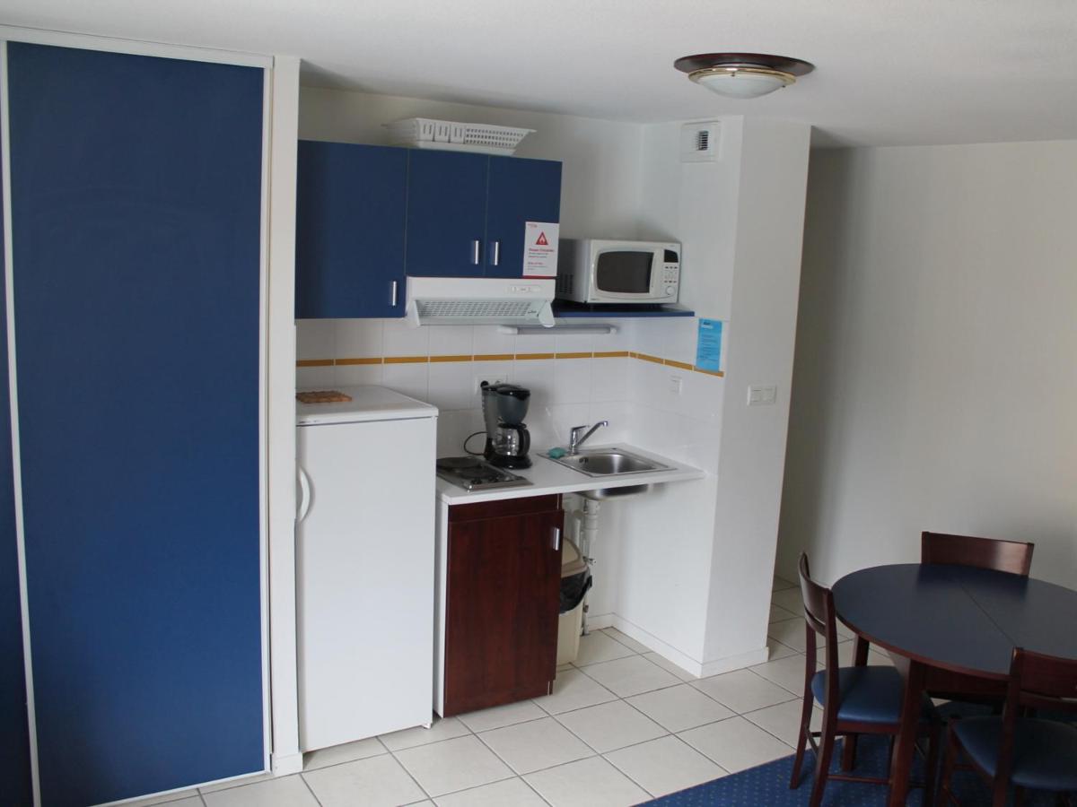 T3 PMR avec Piscine à 170m des Thermes - Parking Inclus, WiFi Accueil - FR-1-541-13 - Housity