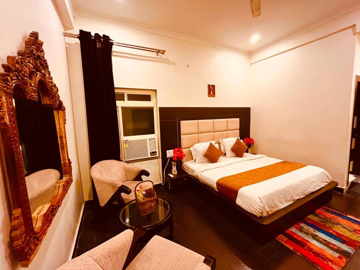 Sitara Hotel, Haridwar - Housity