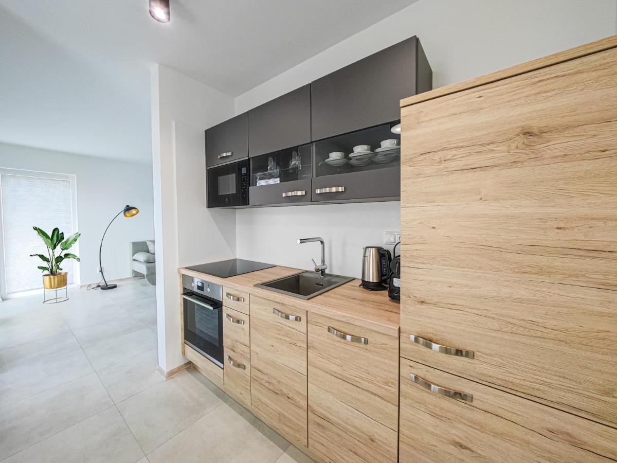 Chalets New Apartmány Ivachnová - Housity