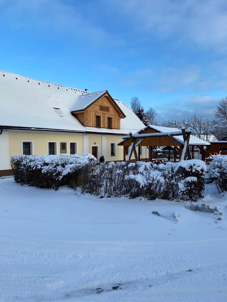 Penzion Stanice lyžařů Fryšava - Housity