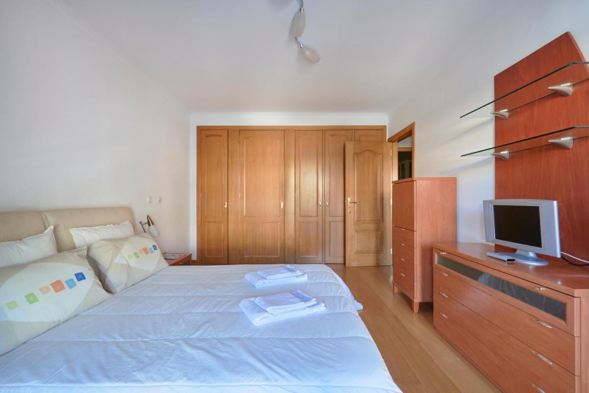 Apartamento junto NOVA&PRAIA Carcavelos II - Housity