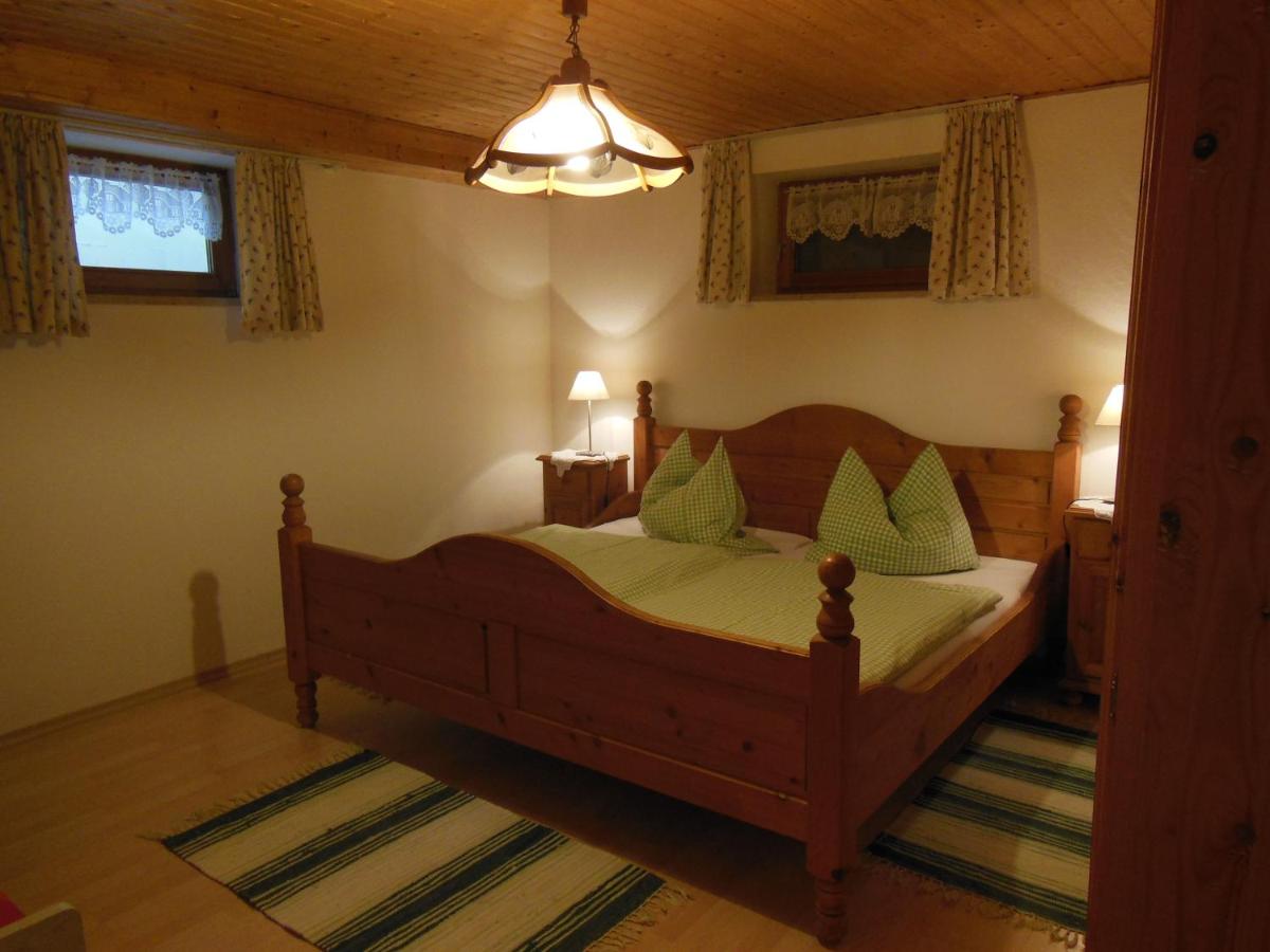 Suitetrails - Appartement im Souterrain mit Terrasse