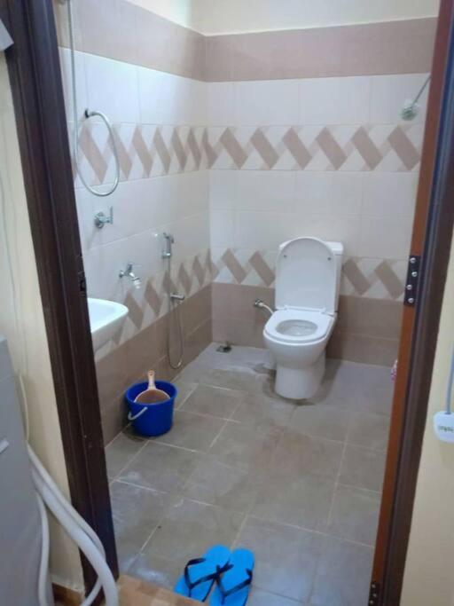 Zarina's Budget Homestay - Housity