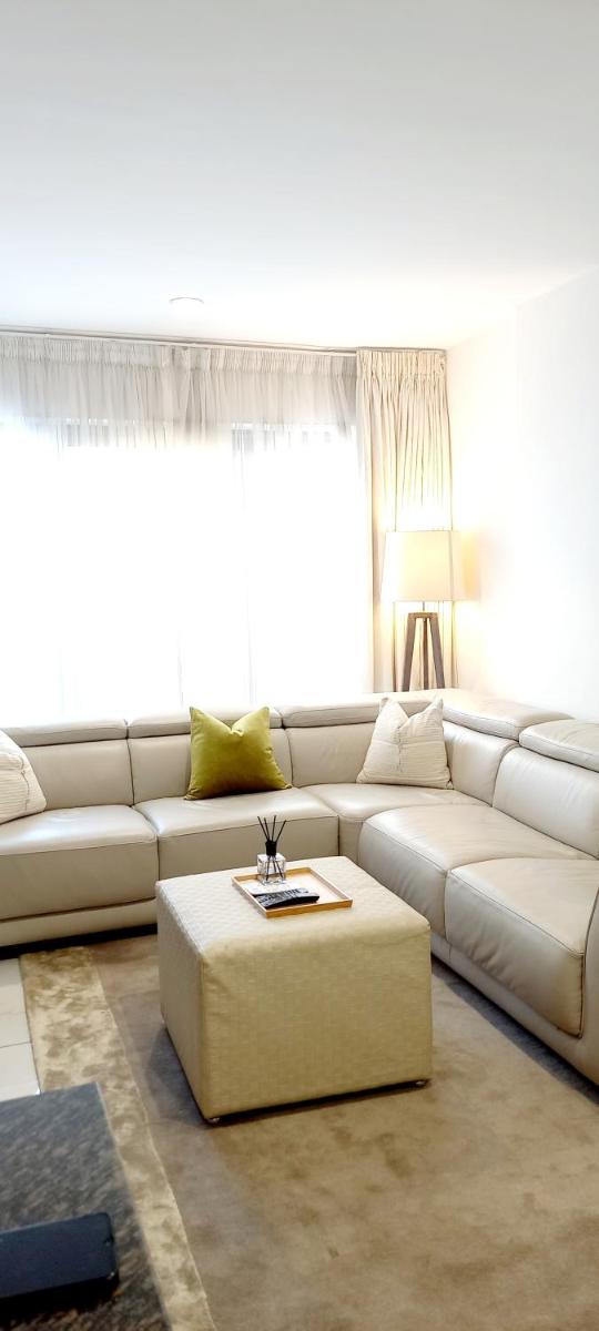 Suitetrails - Ultra-Modern Fully Loaded luxury Suite, Cantonments-Labone