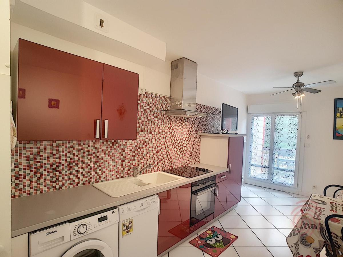 Appartement F2 à Lamalou-les-Bains, proche centre-ville et thermes, avec balcons et parking gratuit. - FR-1-451-34 - Housity