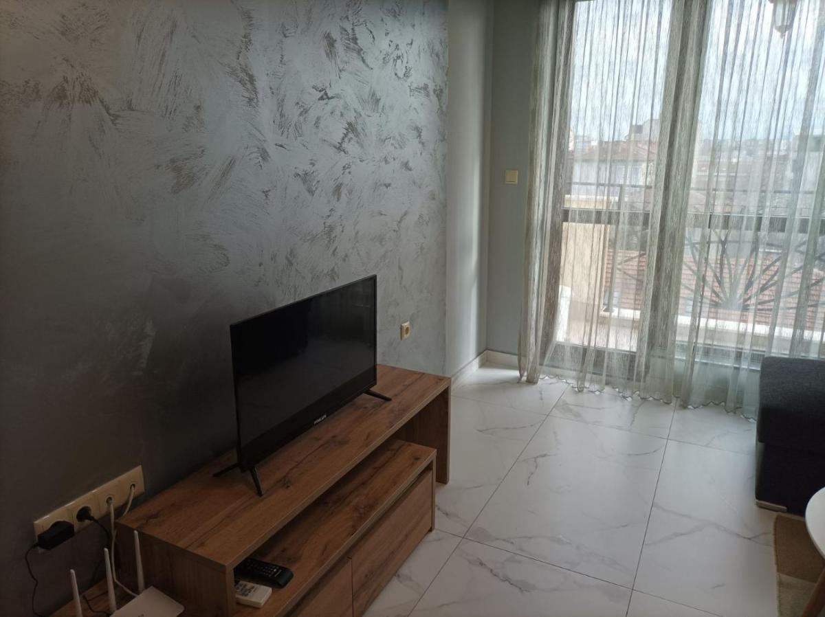 One Bedroom Apartment 37- Trakia 54 А - Housity