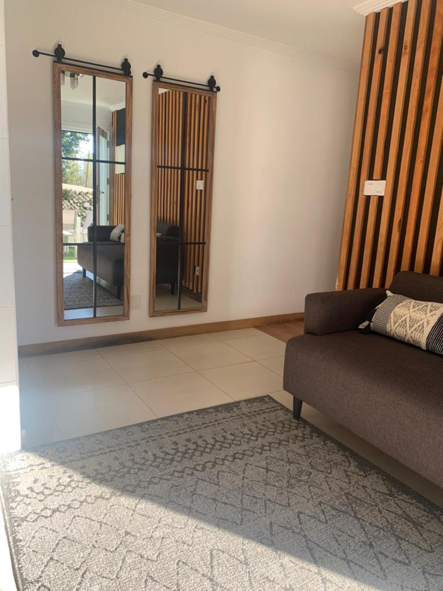 Blue House - Feel The Vibe - Housity