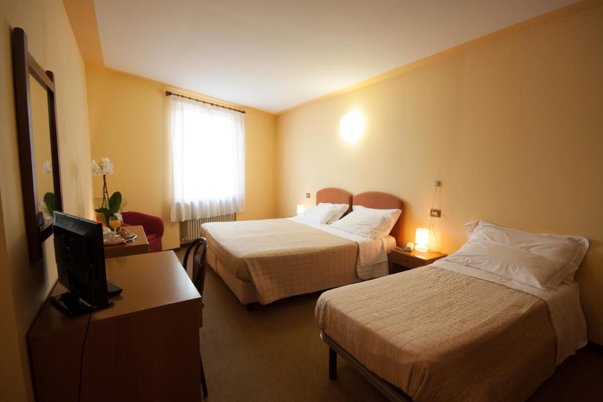 Hotel San Marco - Housity