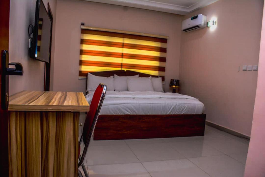 Allover guesthouse Apo - Housity