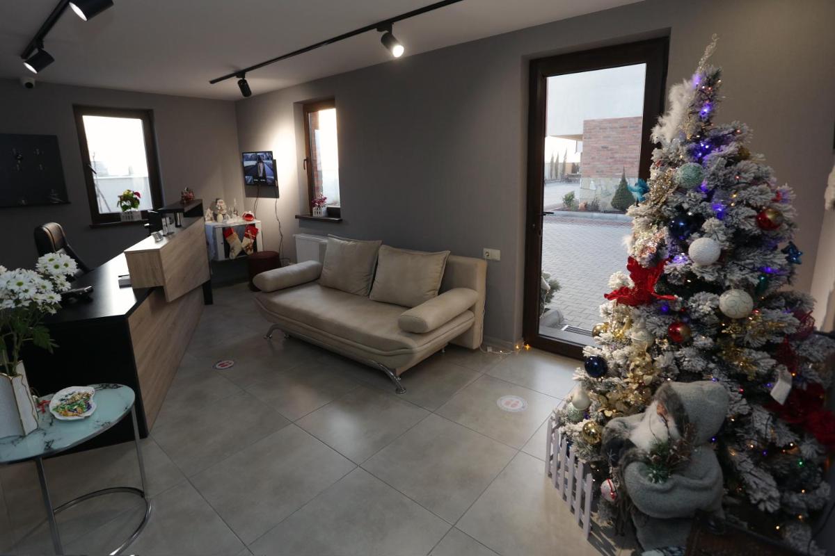 Royal Green Hotel - Housity