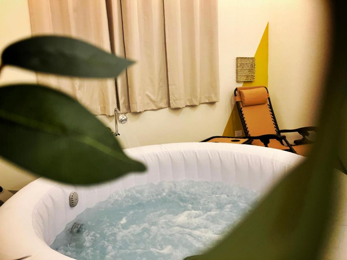 Romantic Getaway PR - Stay & Spa - Housity