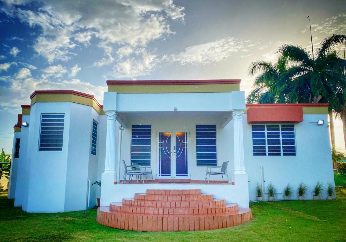 Romantic Getaway PR - Stay & Spa - Housity