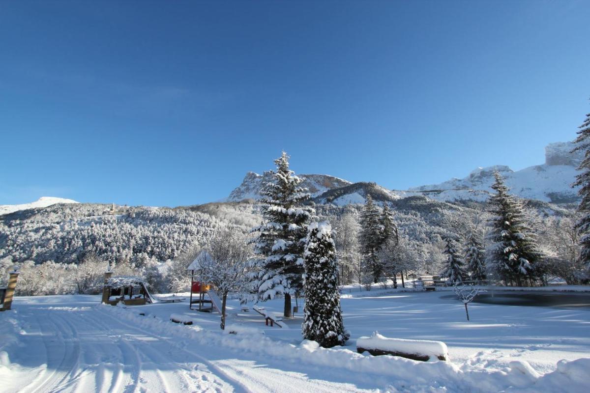 L'établissement La Neyrette en hiver