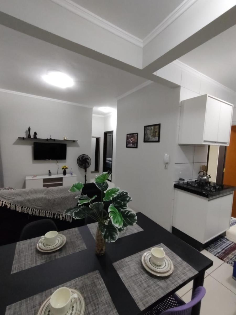 Apartamento Cantinho Aconchegante - RESIDENCIAL WAKI 01 - Housity