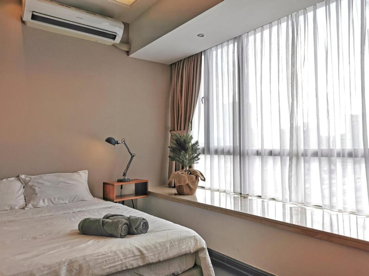 Yussy Muji Style Studio in the City Centre - Housity