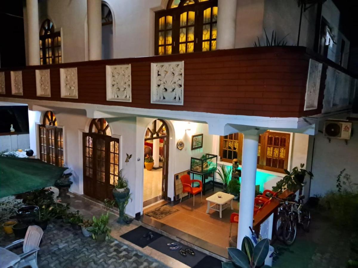 Suitetrails - Kandyan Riverside Hotel