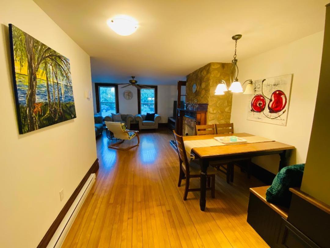 The BEST 3BedR in Waterloo - 15mins from Bromont - Housity