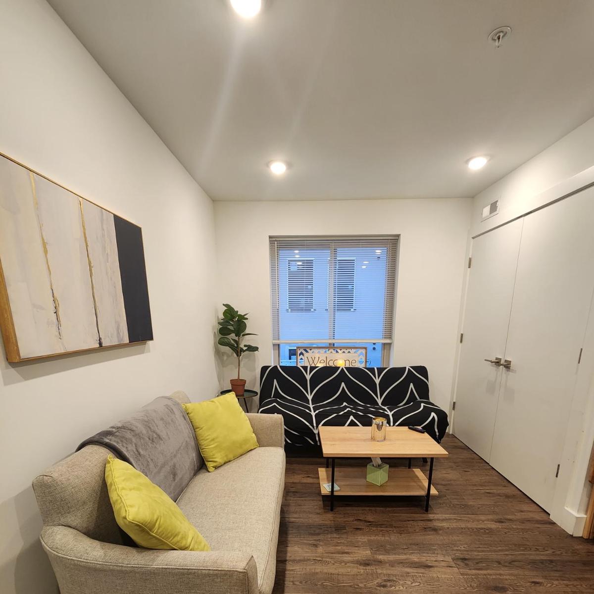 Lovely 1 bedroom Apartment in S Phila - Housity