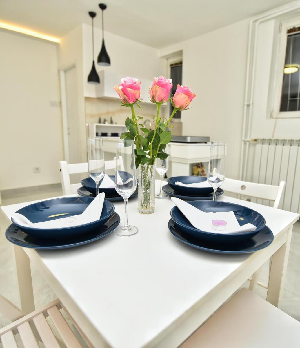 Alexandar13 - Housity