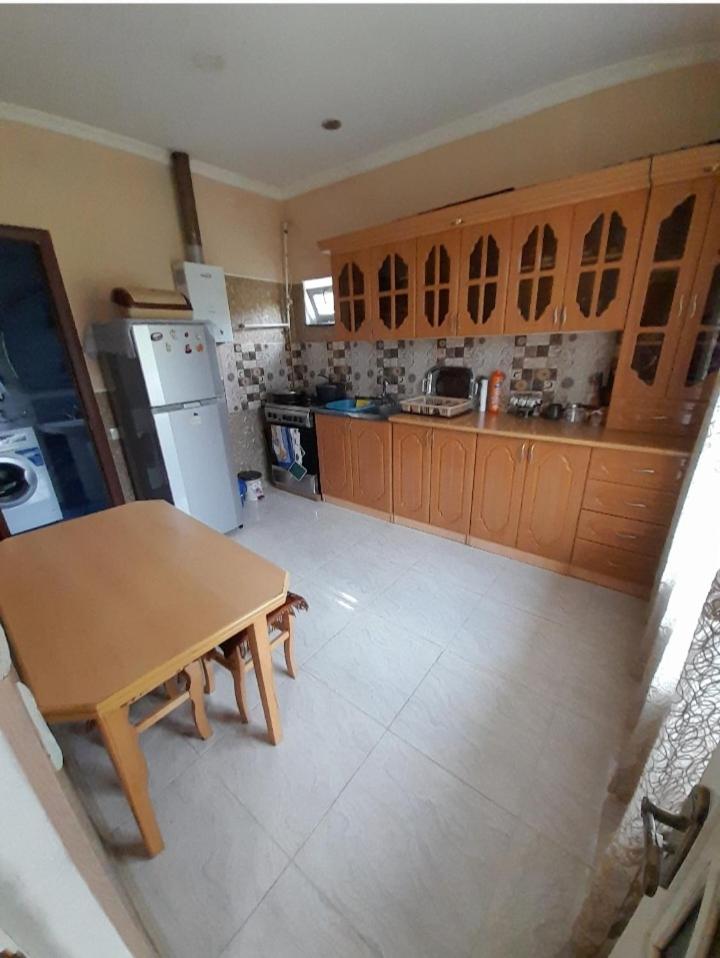 Narek hyowratown - Housity