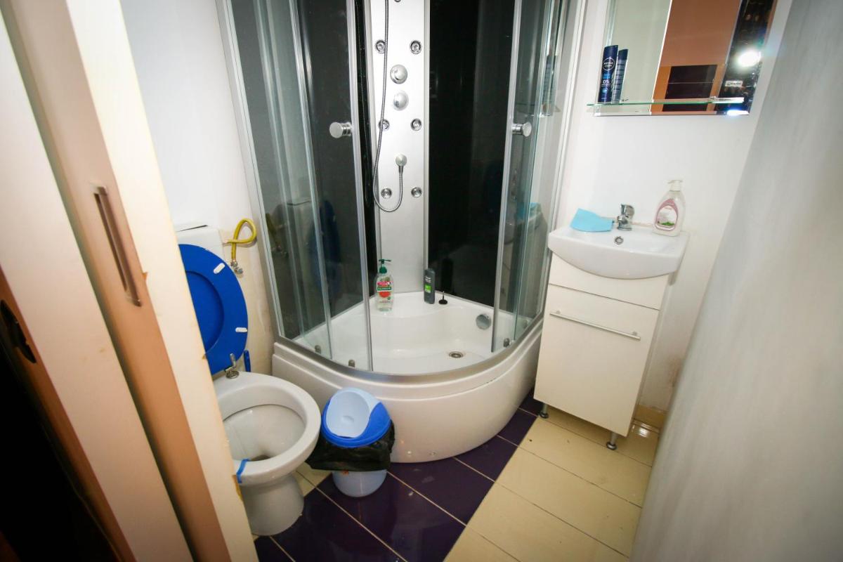 Suitetrails - Karma Luxury Room