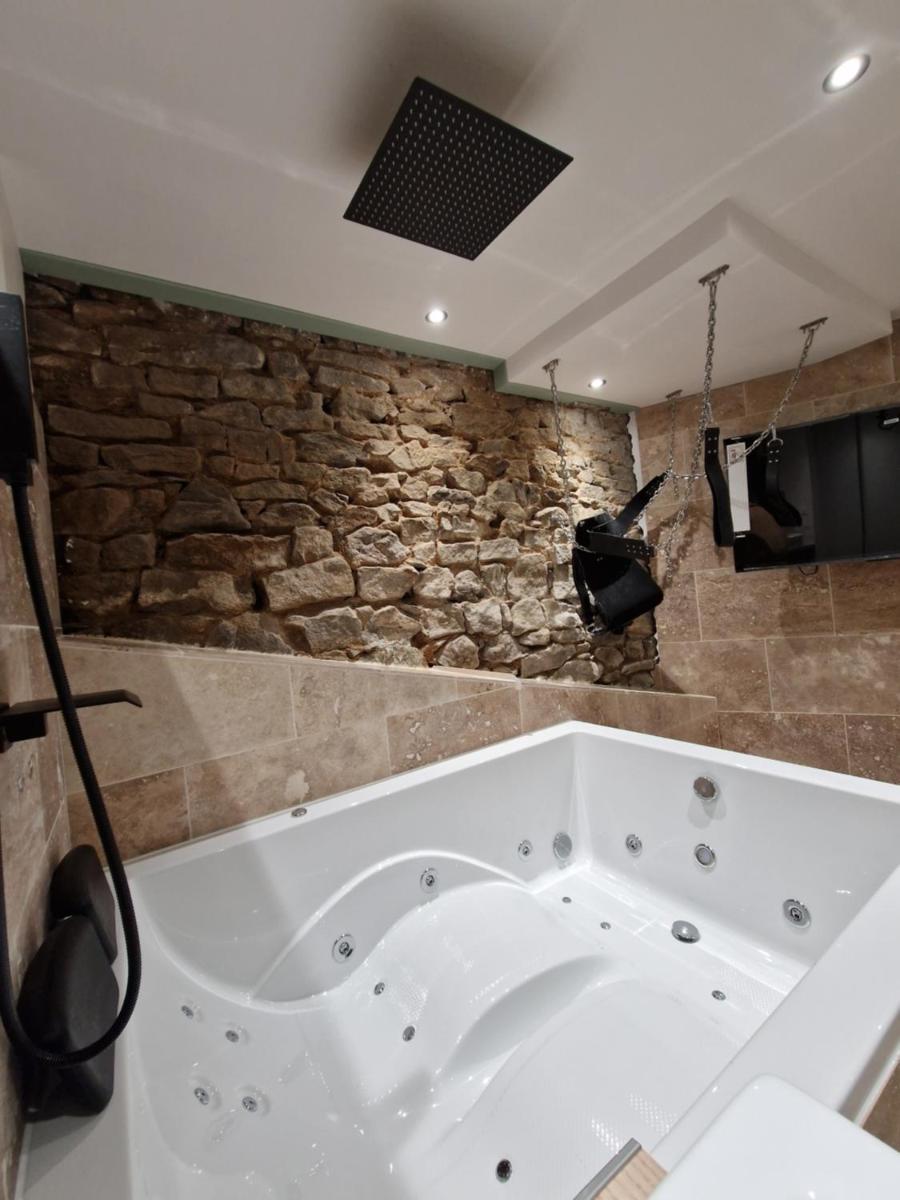 L'éxperience LOVE ROOM - Housity