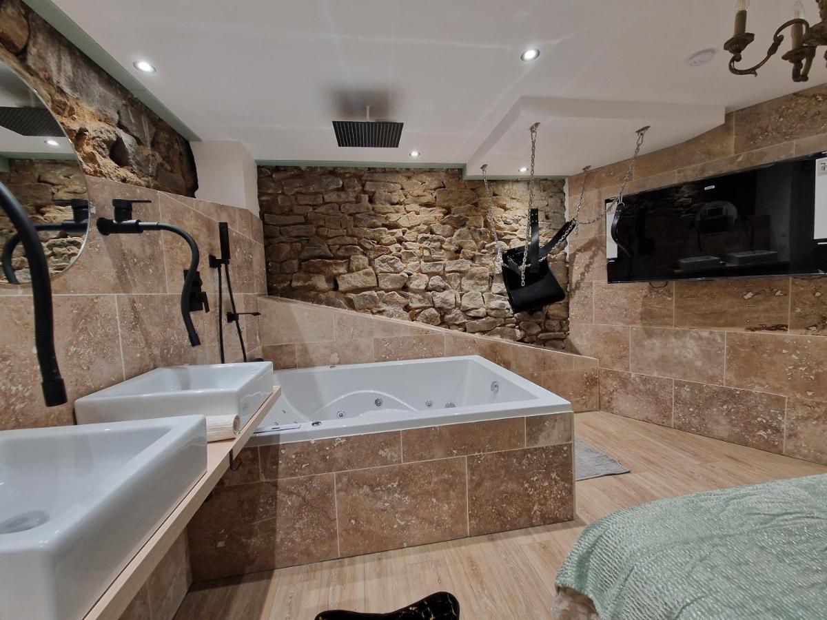 L'éxperience LOVE ROOM - Housity