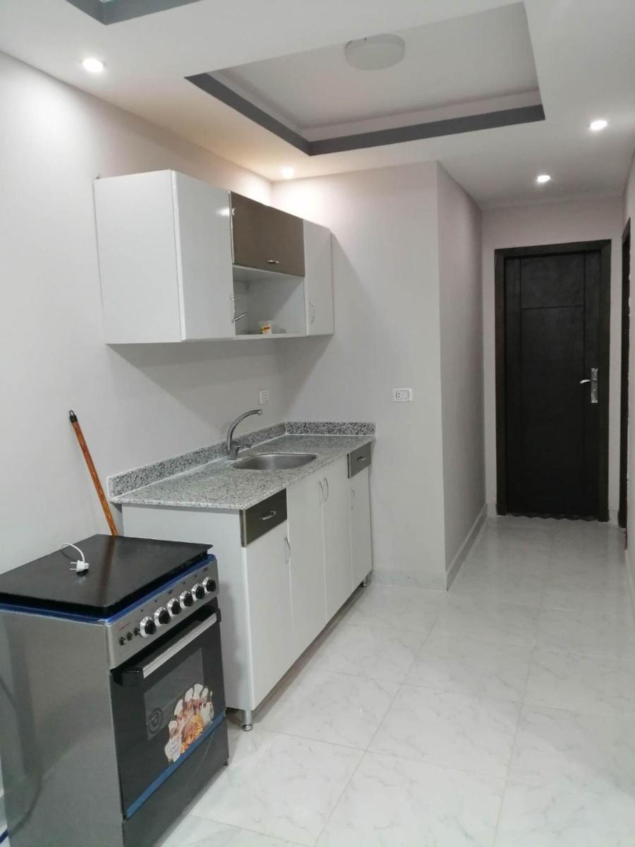 402 B - Housity