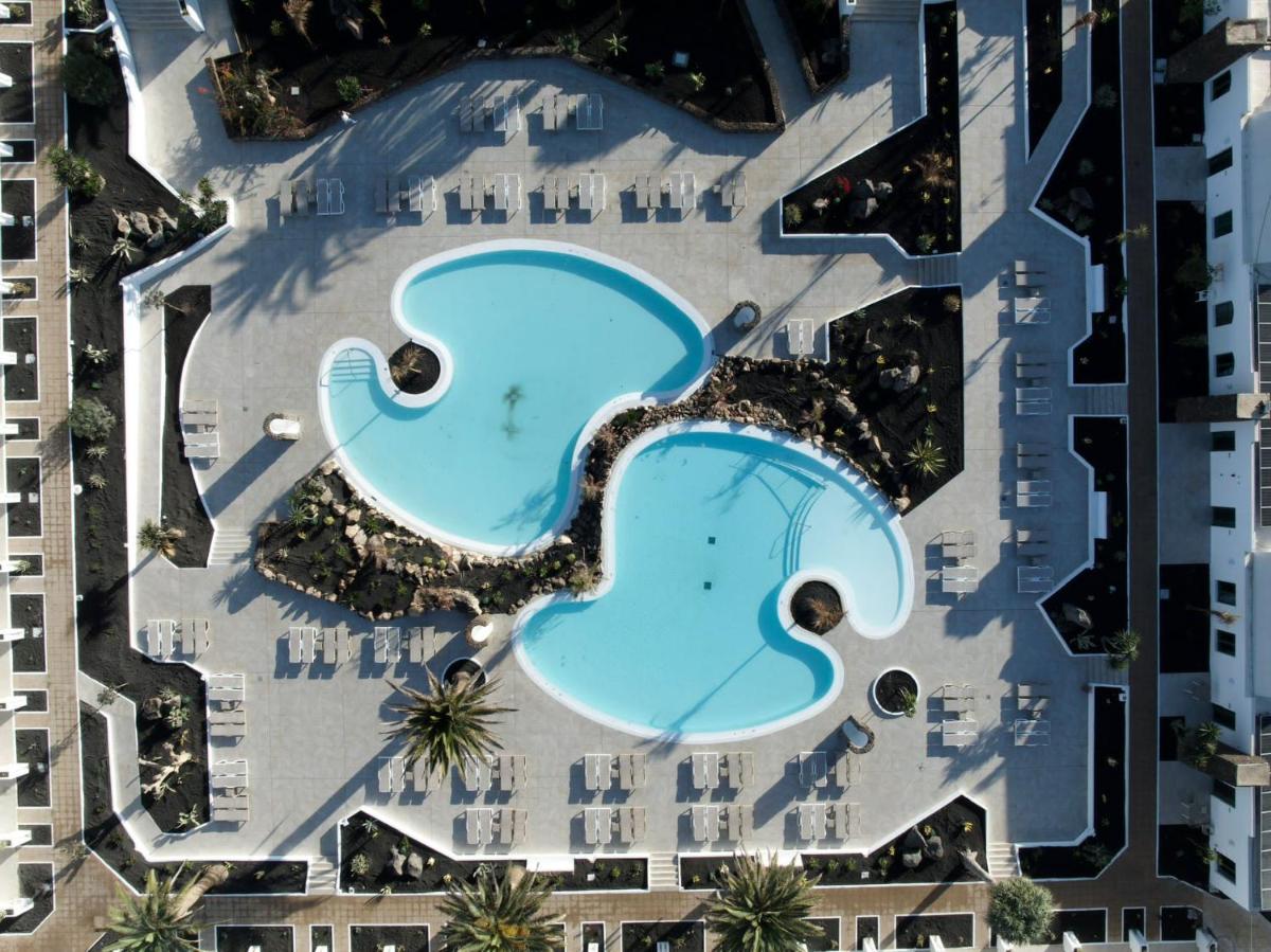 Piscina en o cerca de MYND Yaiza