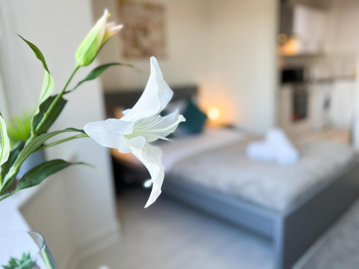 1Bd Glasgow Apartment - Housity