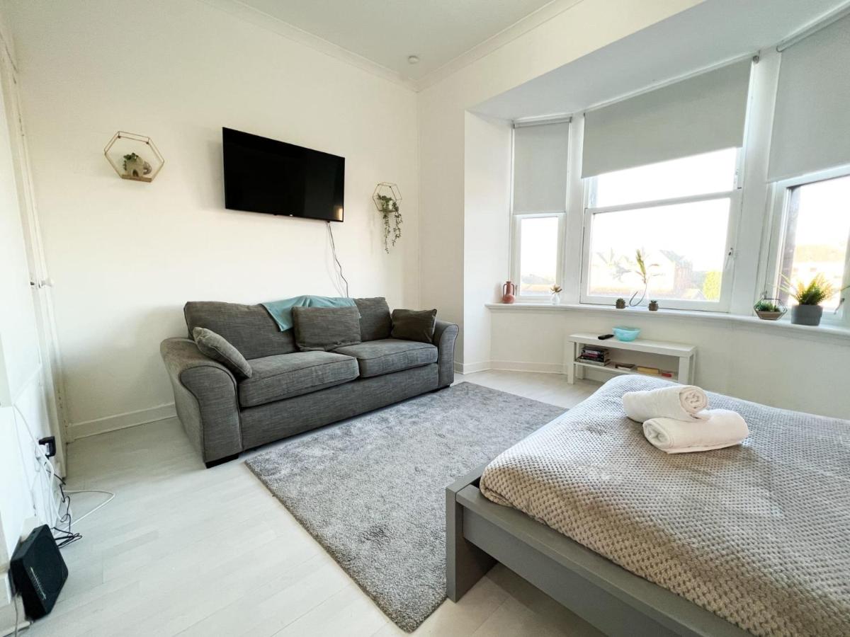 1Bd Glasgow Apartment - Housity