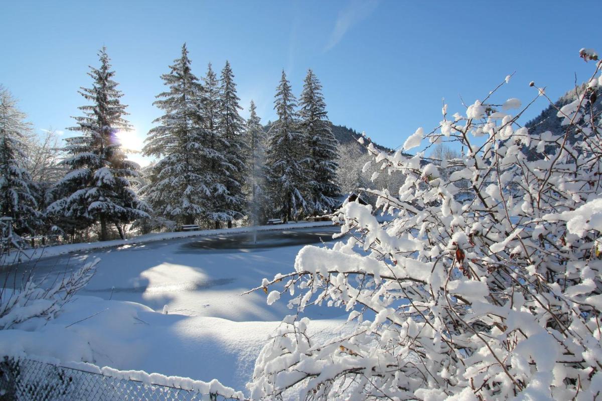 L'établissement La Neyrette en hiver