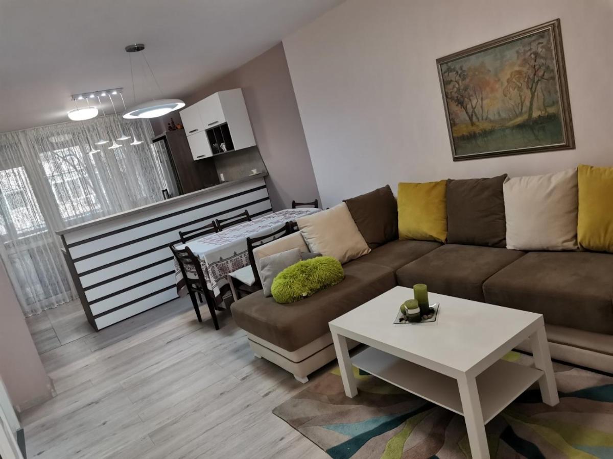 Markoni - Housity